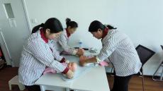 35+中年人转行首选！家政护理技能，解锁低门槛高收入新赛道